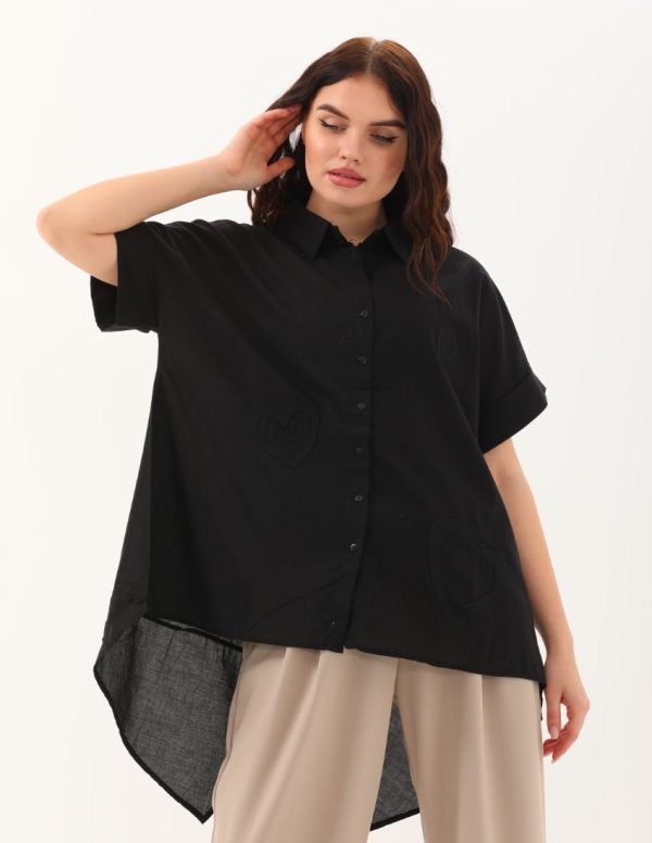 Kalp Nakış Detaylı Gömlek