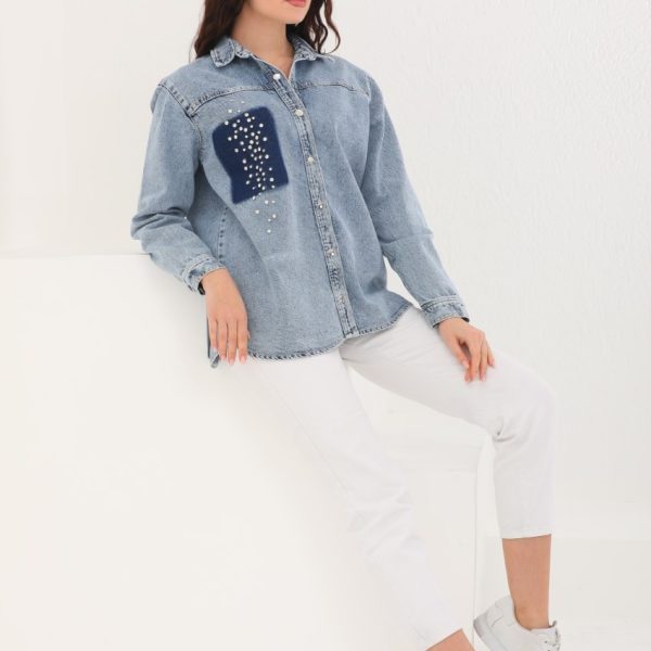 Omuz ve Cebi Taş Detaylı Gömlek